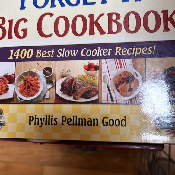 Fix-It and Forget It Big CookBook - Picture 2 of 10